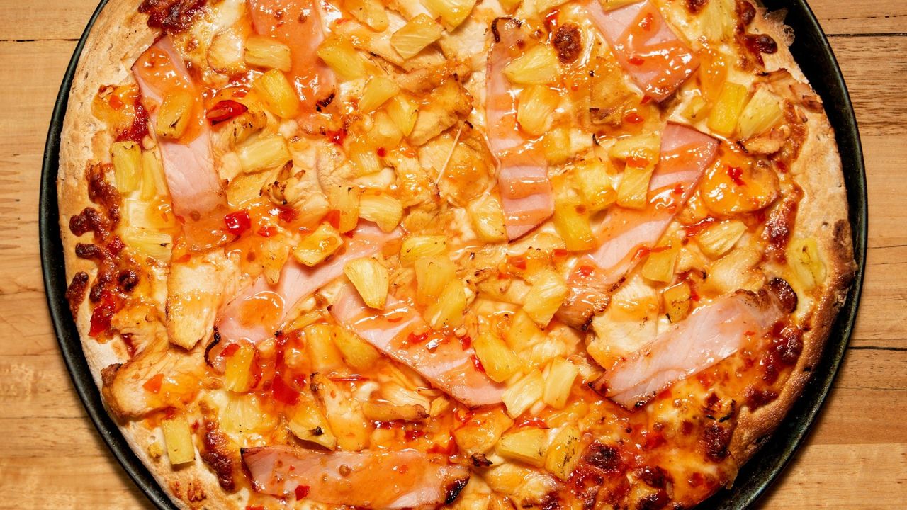 Sweet Chilli Chicken Pizza