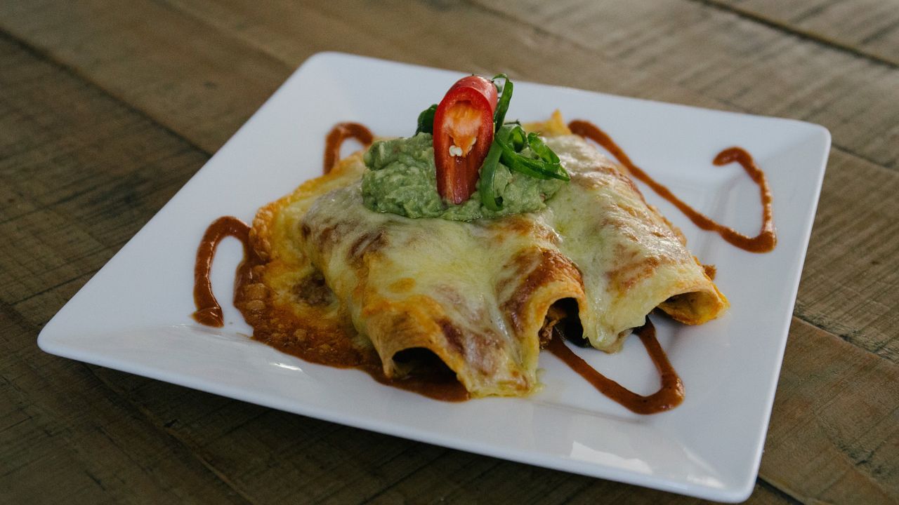 Enchilada De Carne