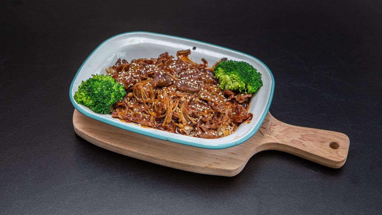 Baked Fried Rice with Beef in Teriyaki Sauce