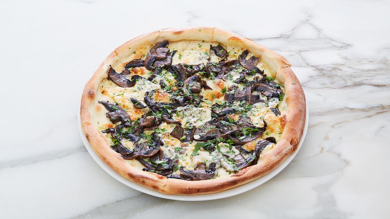 Vegan Mushroom Pizza
