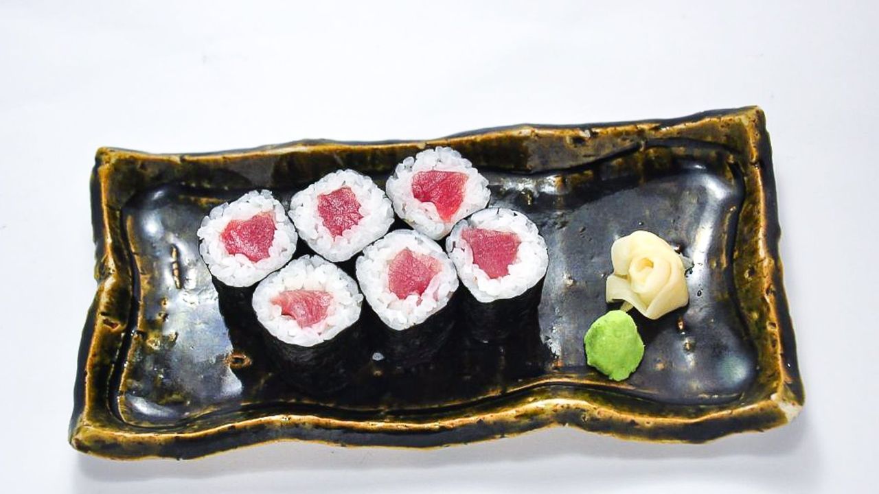 Tuna Roll 6 Pieces
