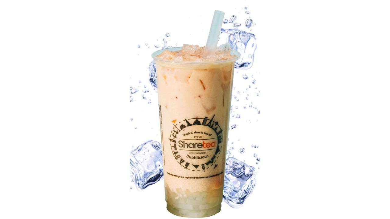 Strawberry Milk Tea (L)