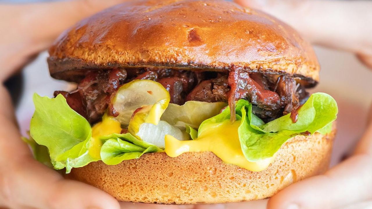 Cheeky Beef Burger and Fries (GF) (DFO)