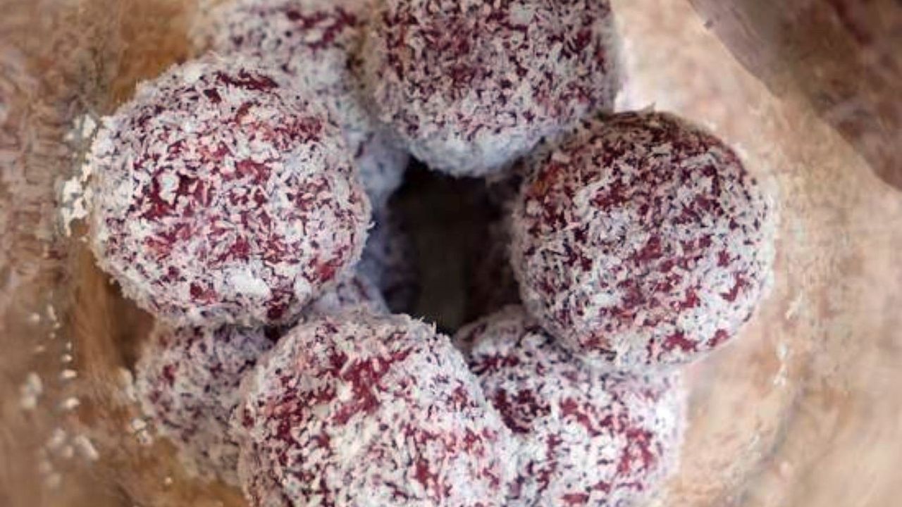 Strawberry Protein Ball