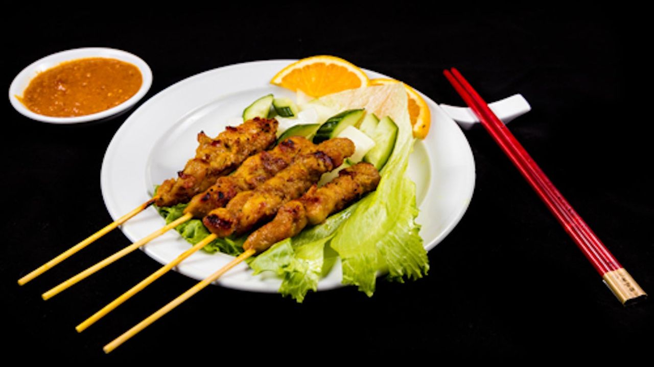 Satay Chicken Skewer (4 Per Serve)