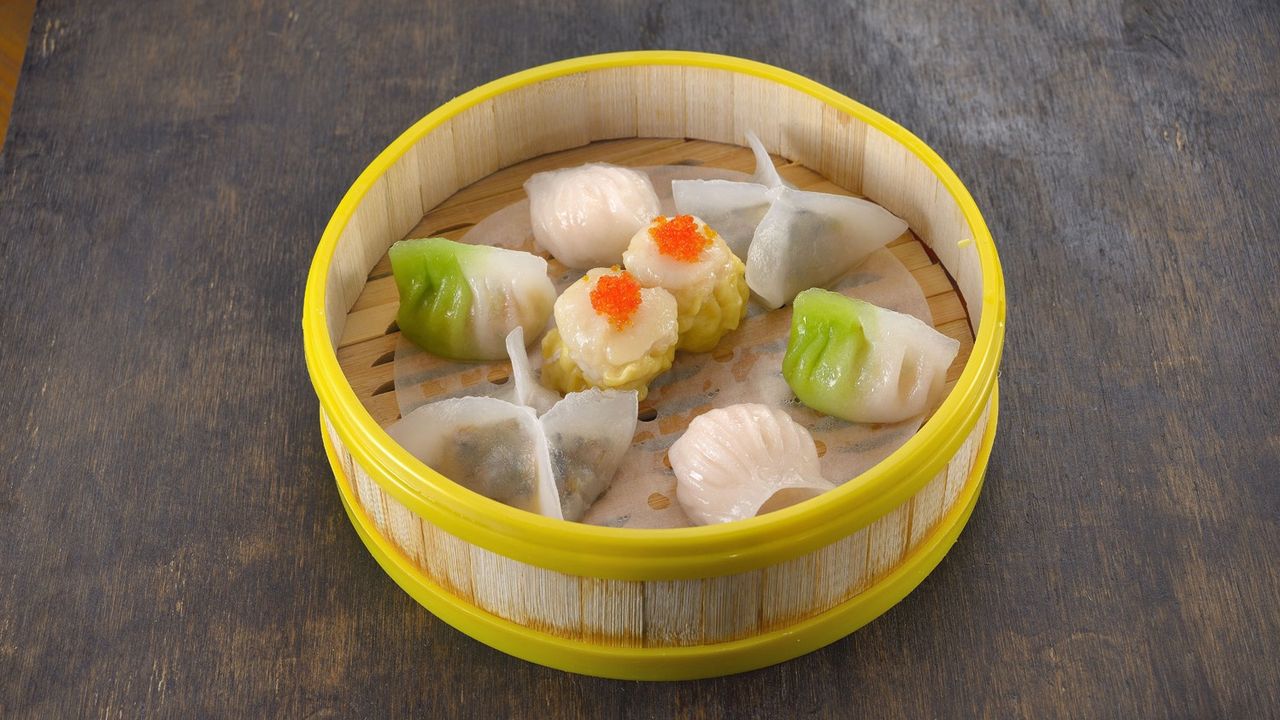 108 Steamed Dim Sum Platter (Prawn, Jade Prawn and Scallop, Shumai, Wild Mushroom) (8pc)