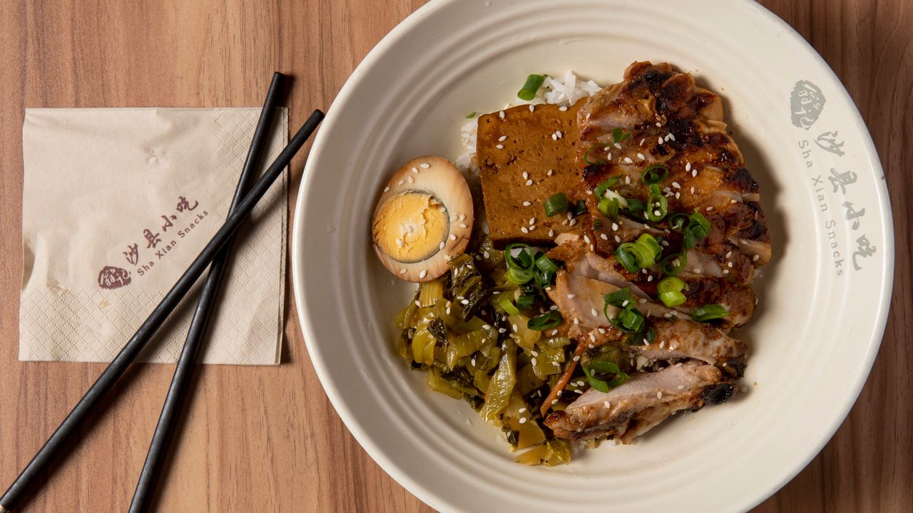 Garlic Grill Chicken on Rice