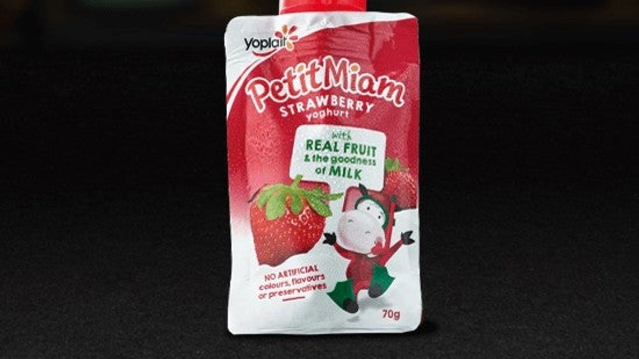 Yoplait Miam Strawberry Yoghurt