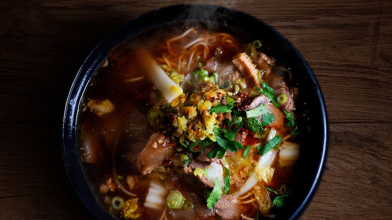 M17 Gyuniku No Kakuni Ramen 牛魔王拉面