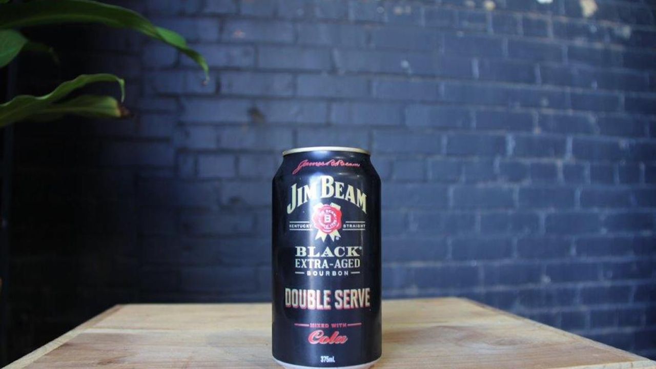 Jim Beam Black Double Serve and Cola (4 Pack)