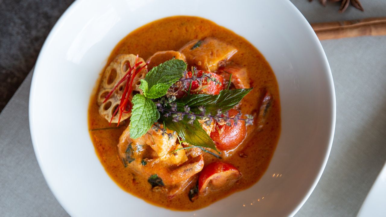 Pineapple Curry of Prawns