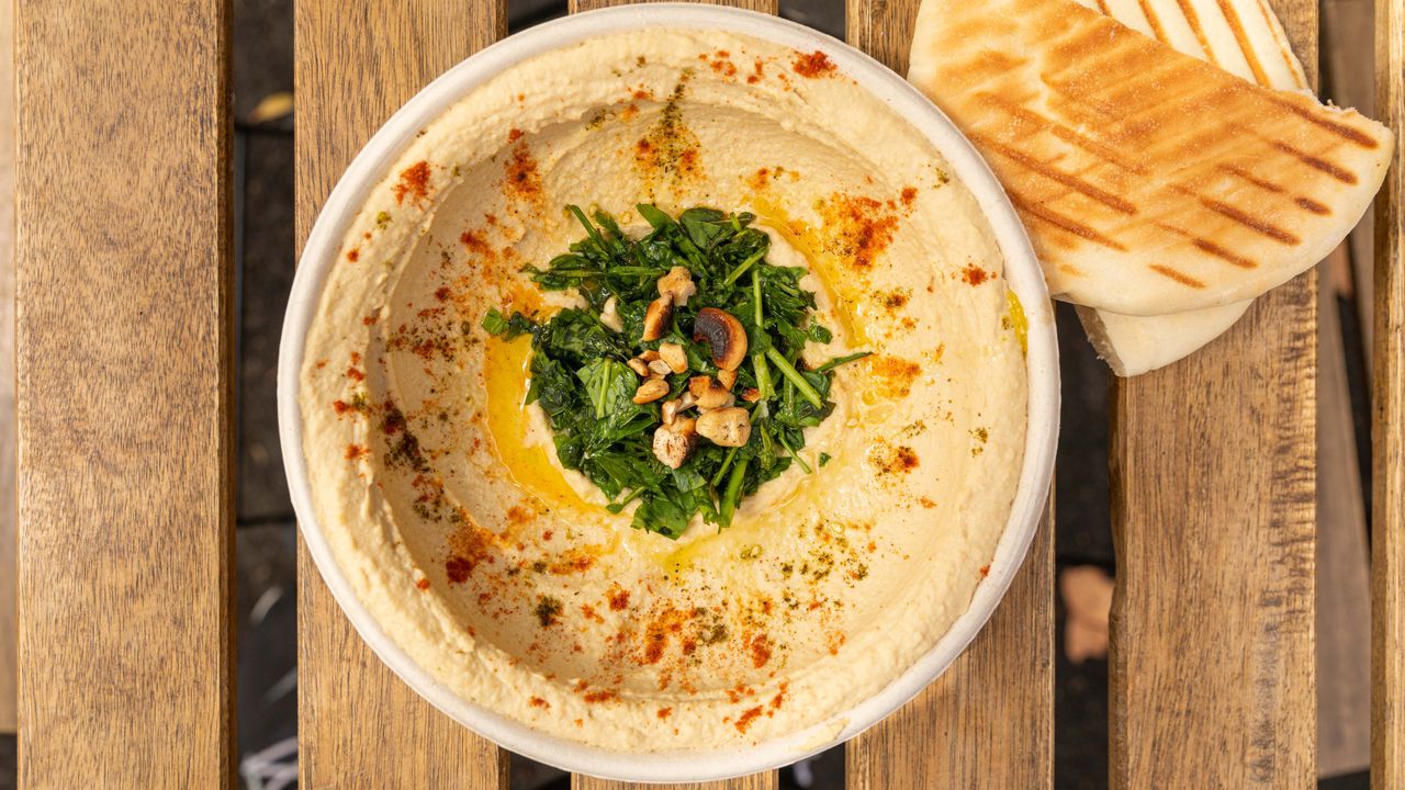Hummus with Tabbouleh (NFO)