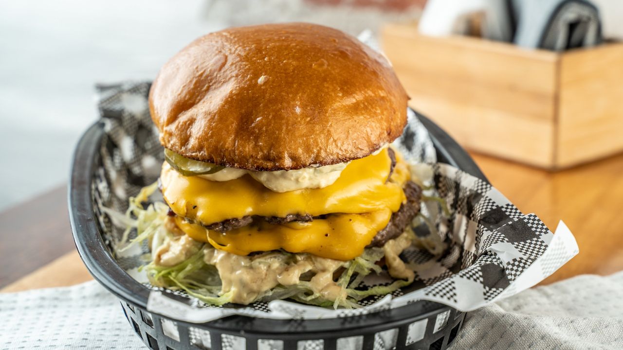 The Mack Daddy Burger (Standard)