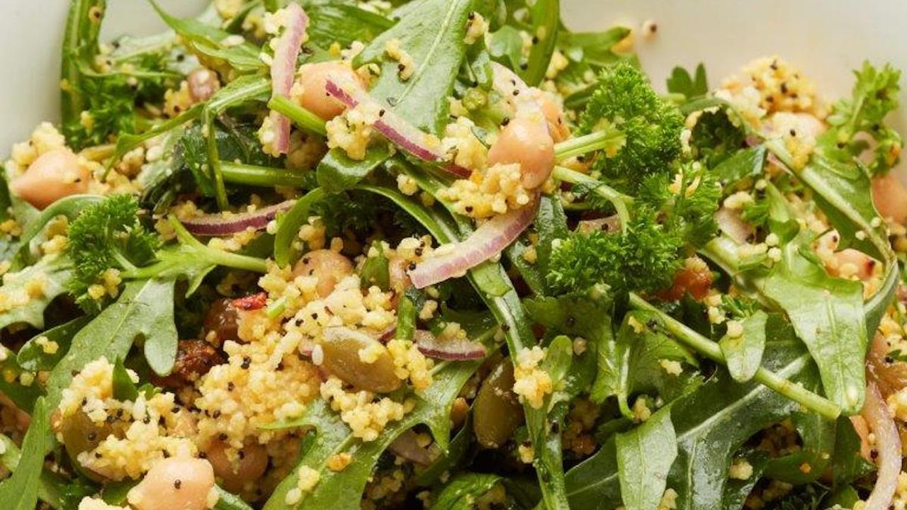 Moroccan Couscous and Chickpea Salad (v)