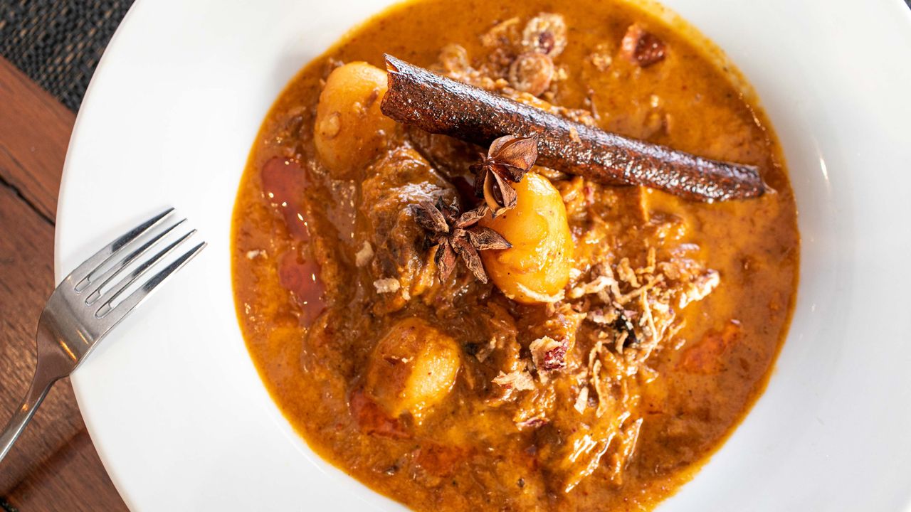 28. Massaman Beef Curry