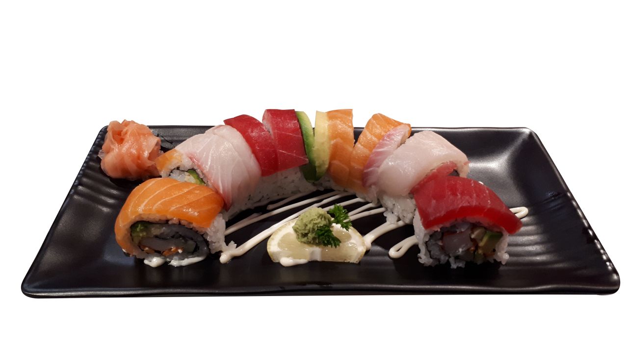 Rainbow Roll (Salmon, Kingfish & Tuna)