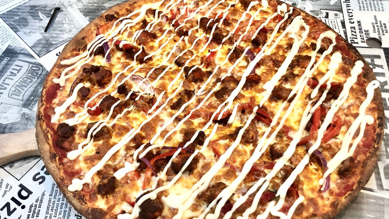 Tandoori Chicken Pizza