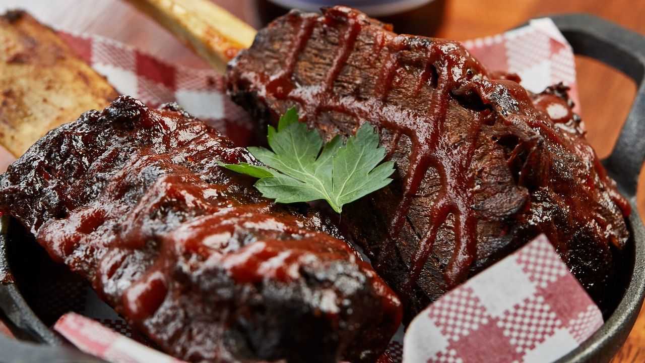 SWEET SOUTHERN BBQ BABY BACK RIBS