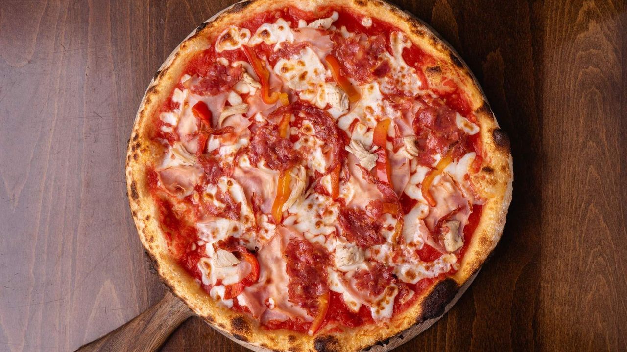 Meatlovers Pizza (u)