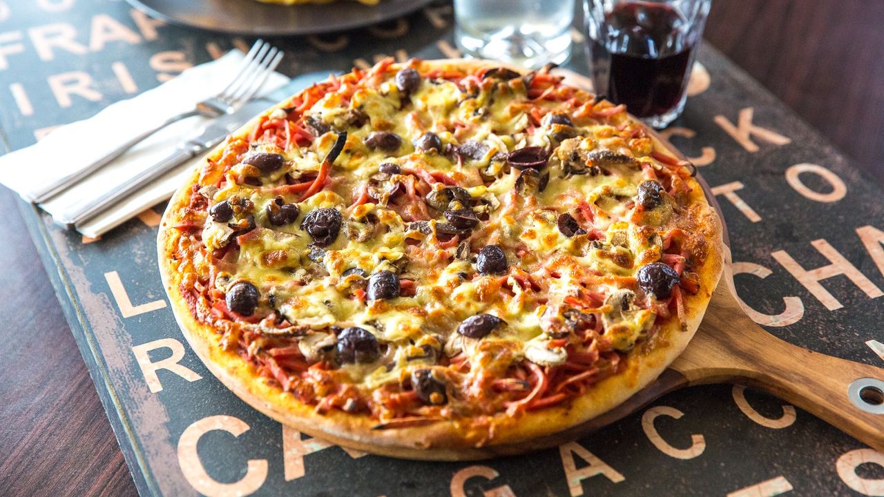 Capricciosa Pizza (Small)