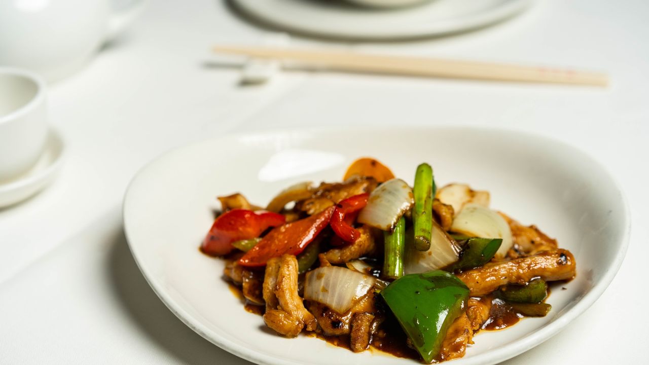 Chicken Fillets (Different Sauces Available) 鸡柳