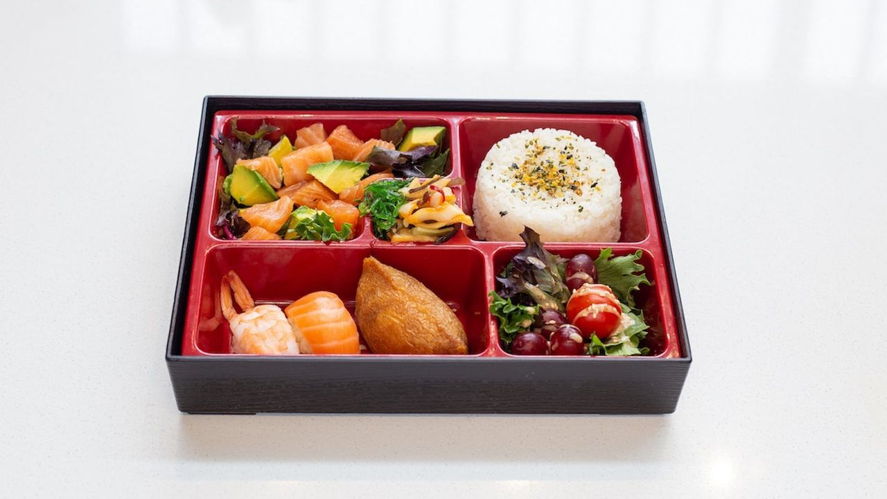 Salmon Salad Box