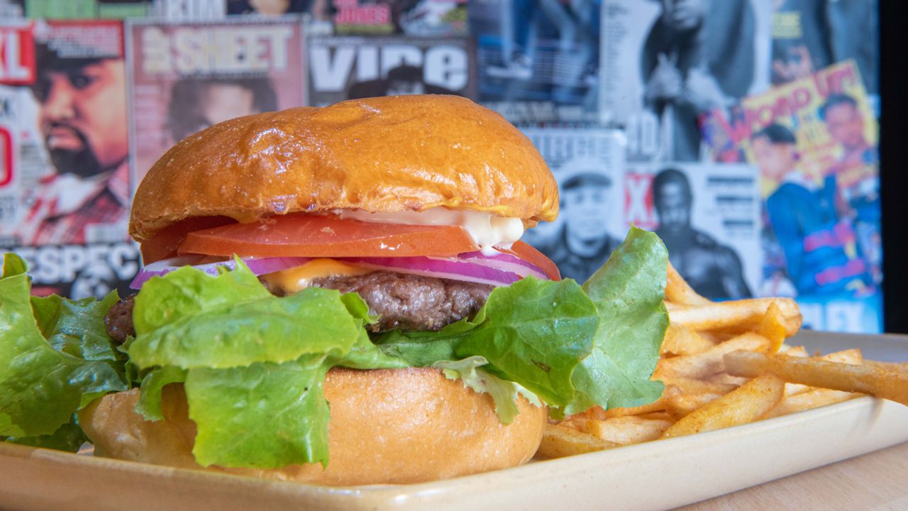 2. Classic Burger