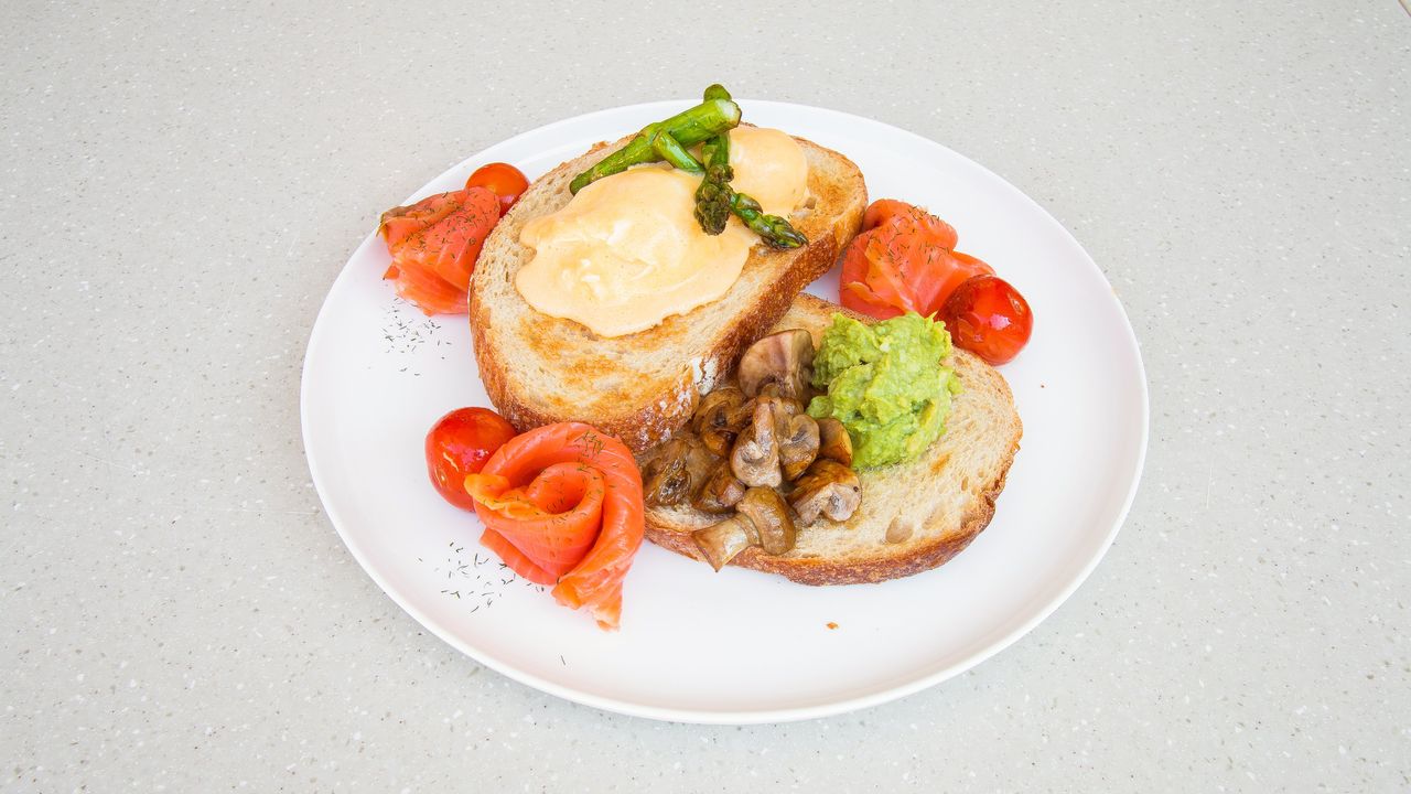 Eggs Benedict