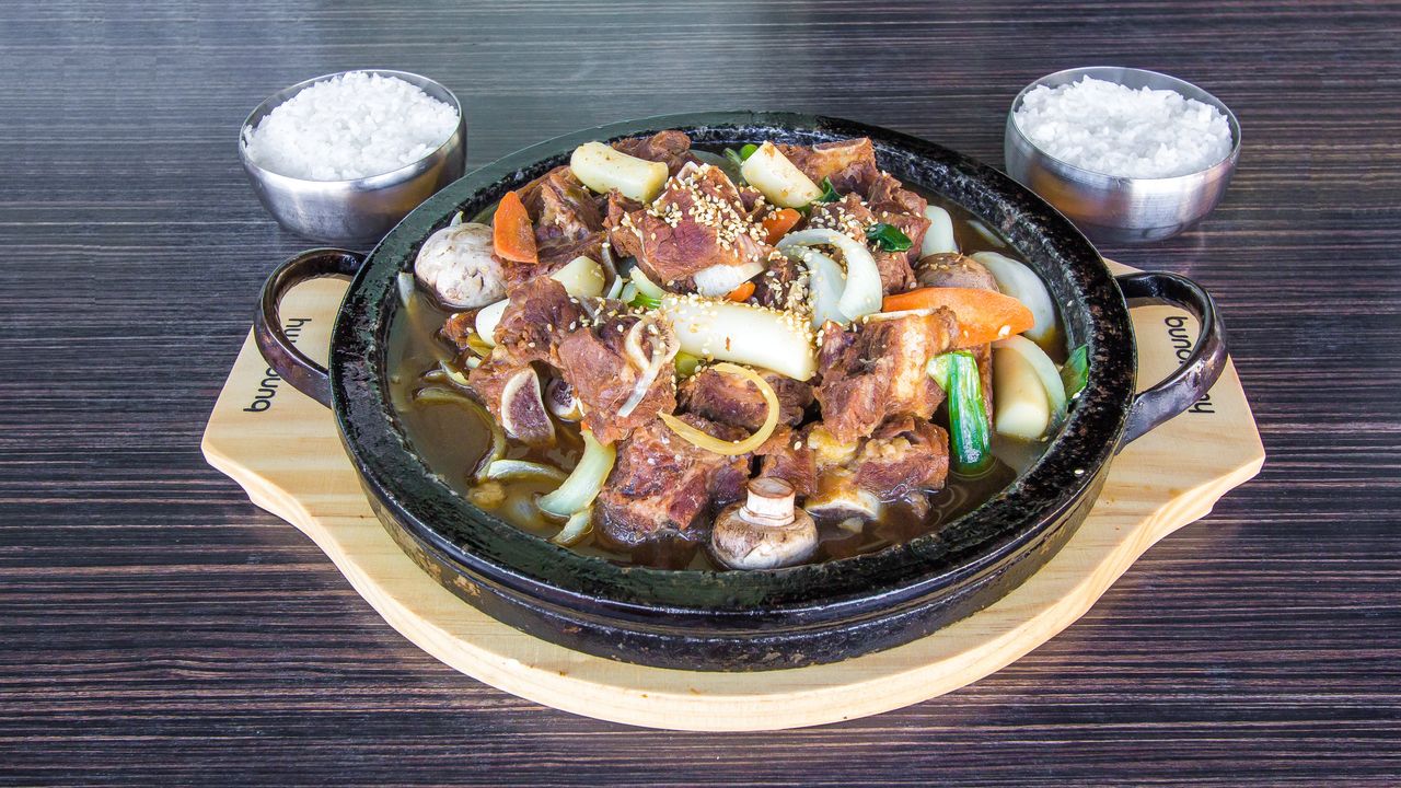 Steamed Beef Ribs with Rice
