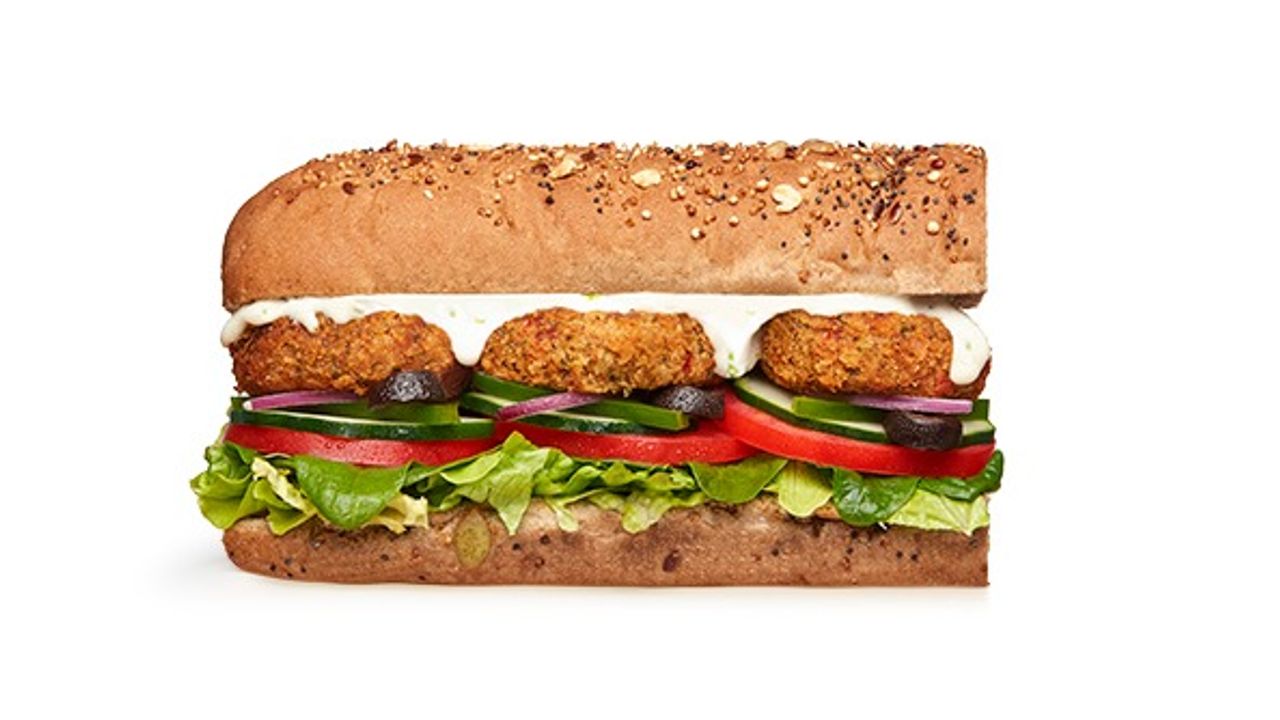Smashed Falafel Six Inch® Sub