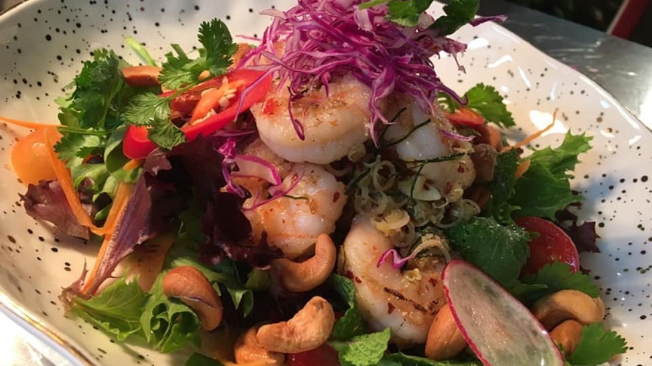 Pla Goong ( Spicy Prawn Salad )