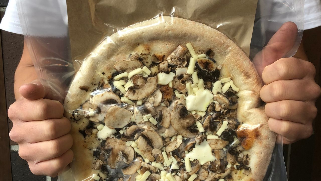 Funghi pizza
