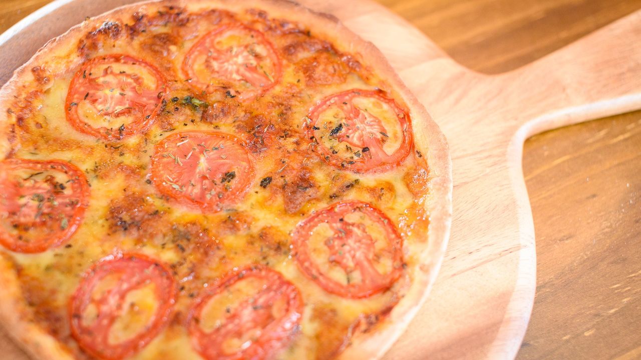 Margherita Pizza (Medium)