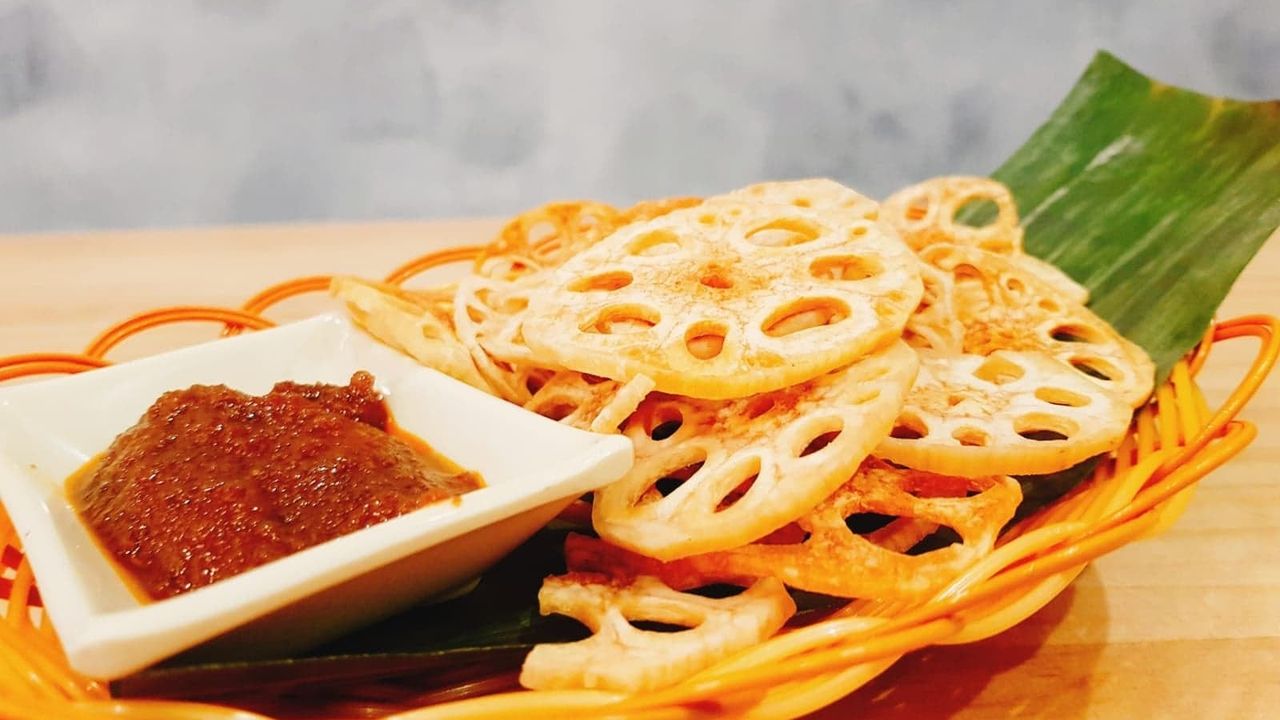 Lotus Chips with Mayo
