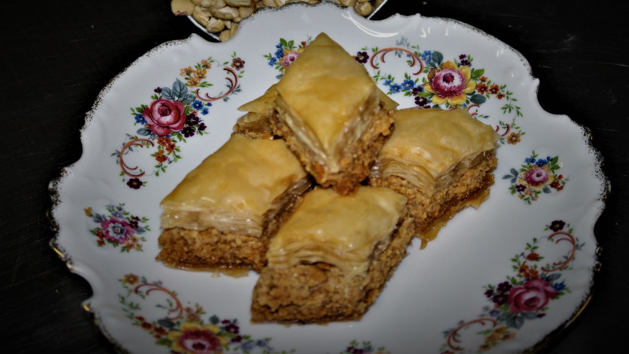 Baklava Plate