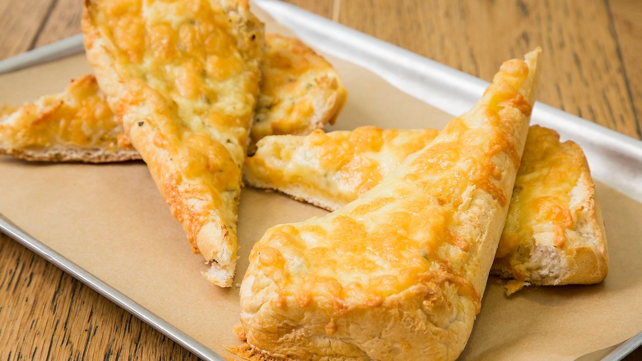 Cheese Garlic Bread (V)