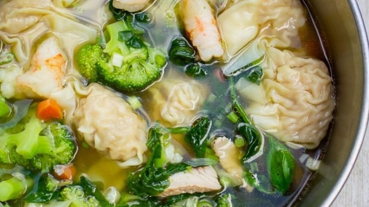 Wonton Soup with Veggies