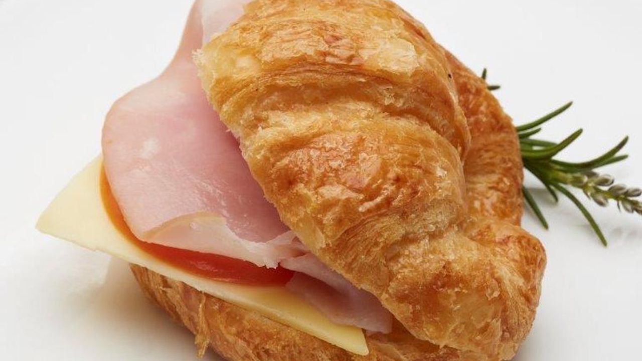 Filled Croissants Mini