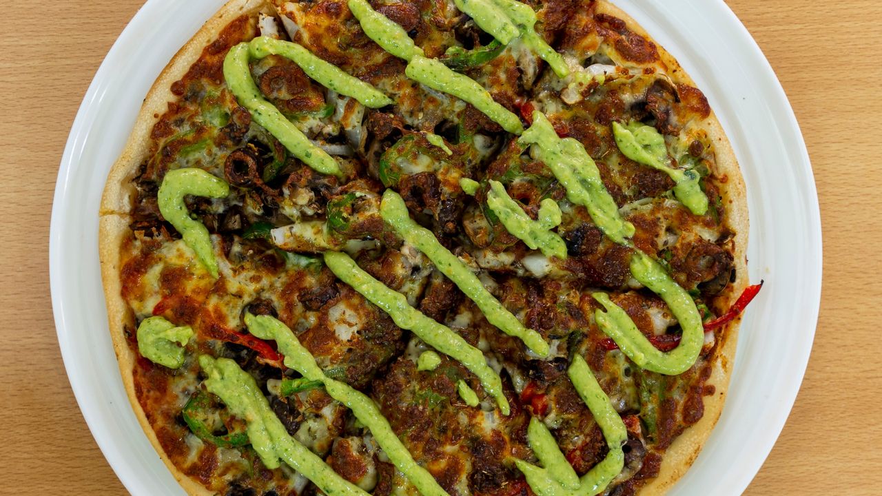 Vegetarian (V)