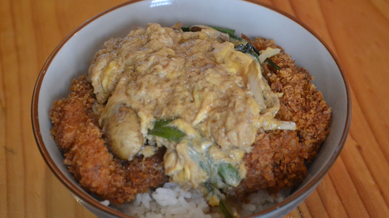 Cutlet Omelette Sauce