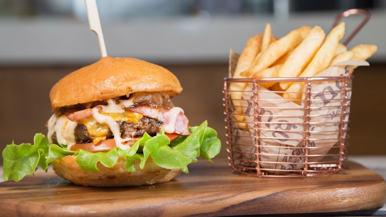 Classic Beef Burger