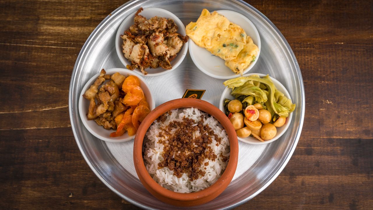 Hue Style Clay Pot Rice (Com Am Phu)