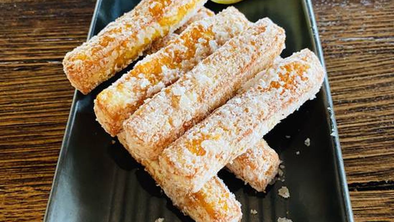 Halloumi Fries