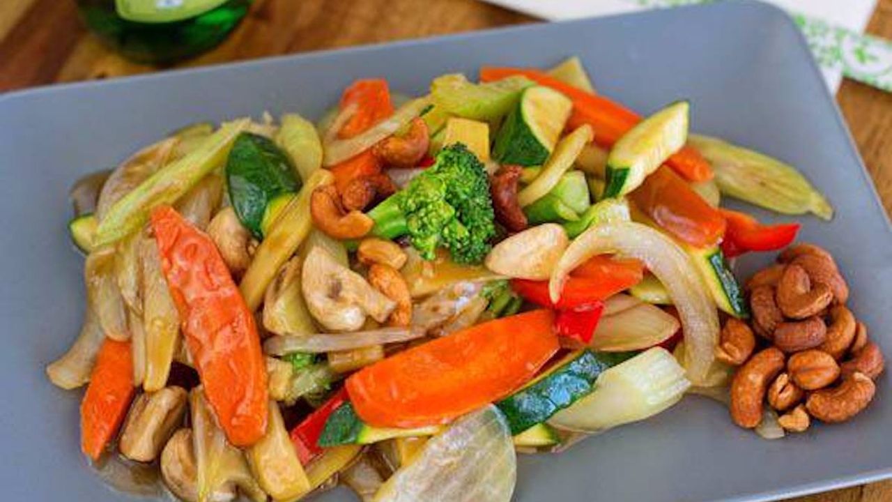 Vegetarian Delight with Cashew Nut