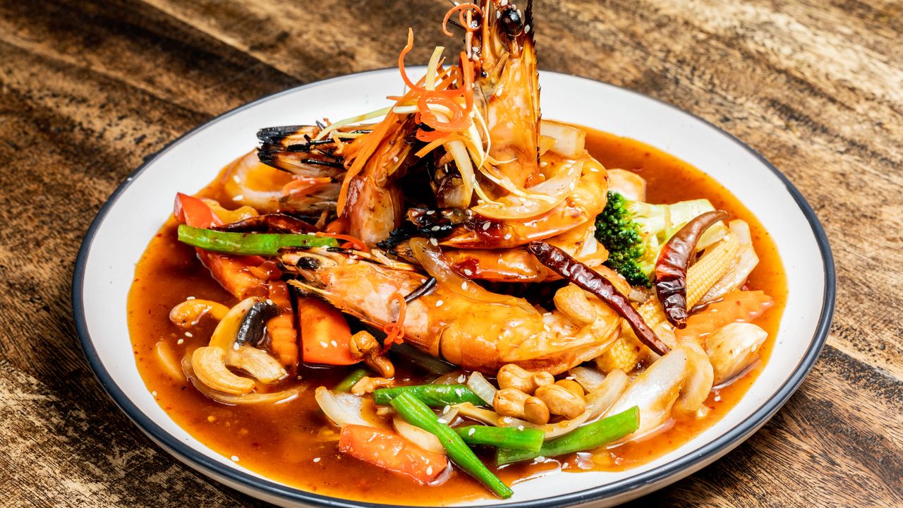 King Prawns with Cashew Nut in Chilli Jam Sauce (Medium)