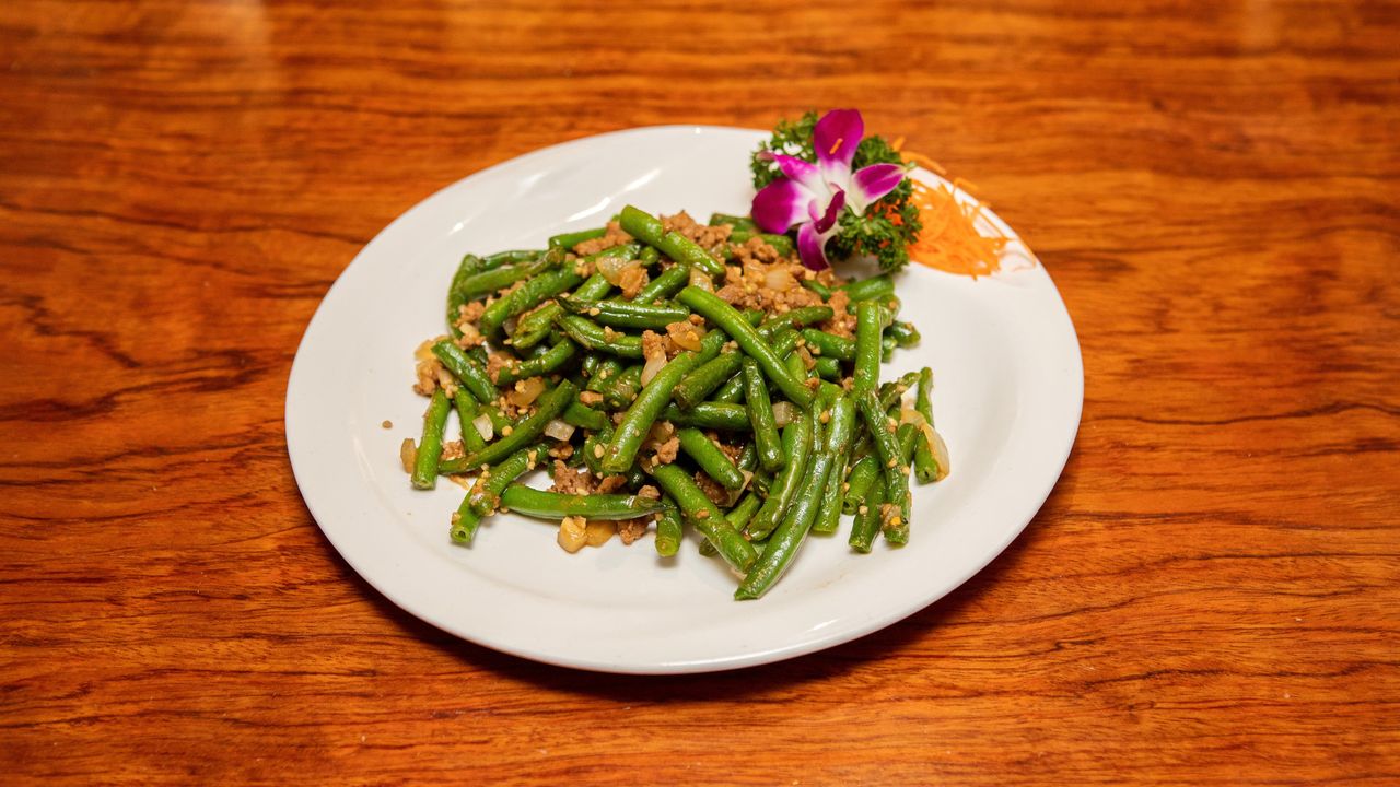 Stir Fried Long Bean with Minced Pork