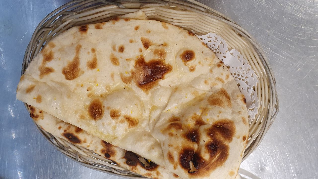 Plain naan