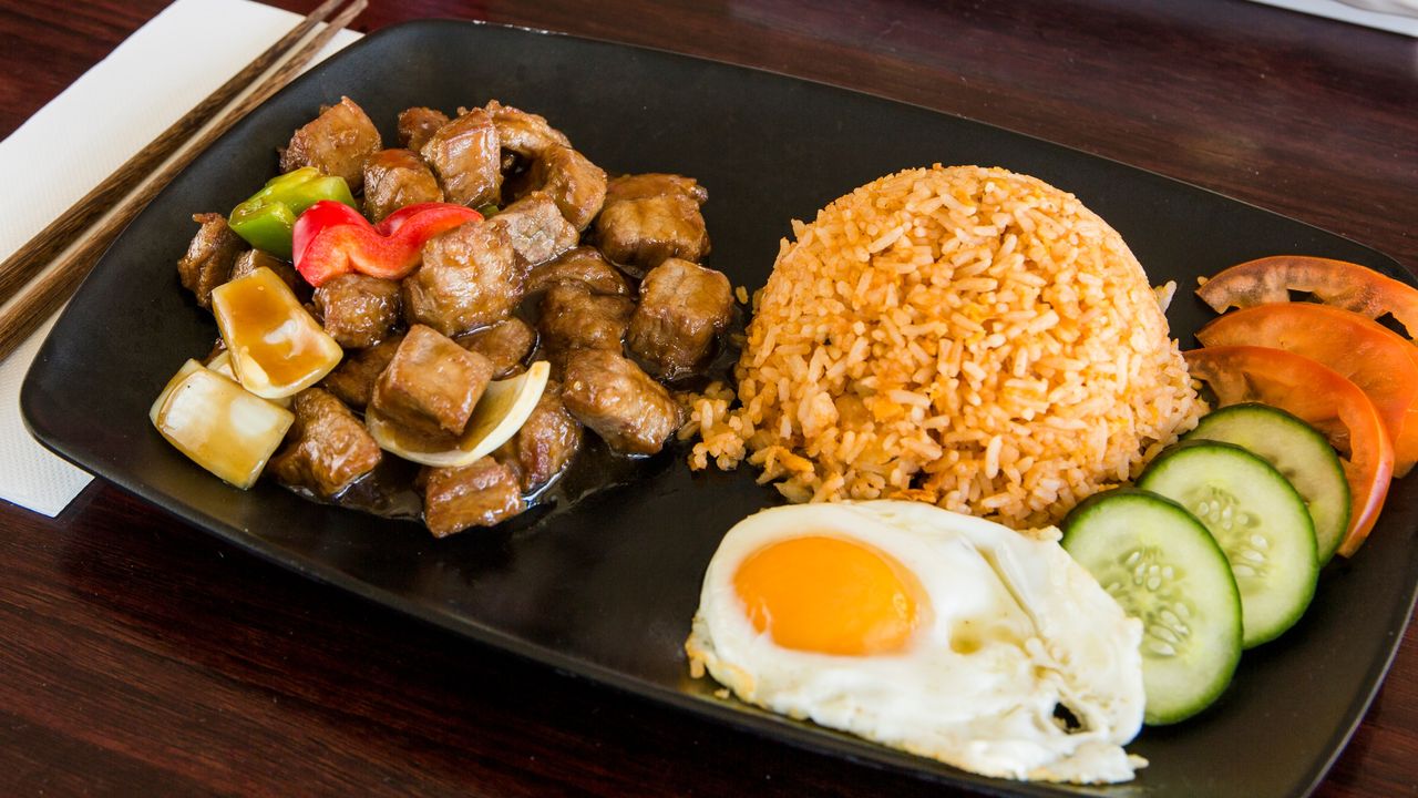 Diced Beef with Tomato Fried Rice