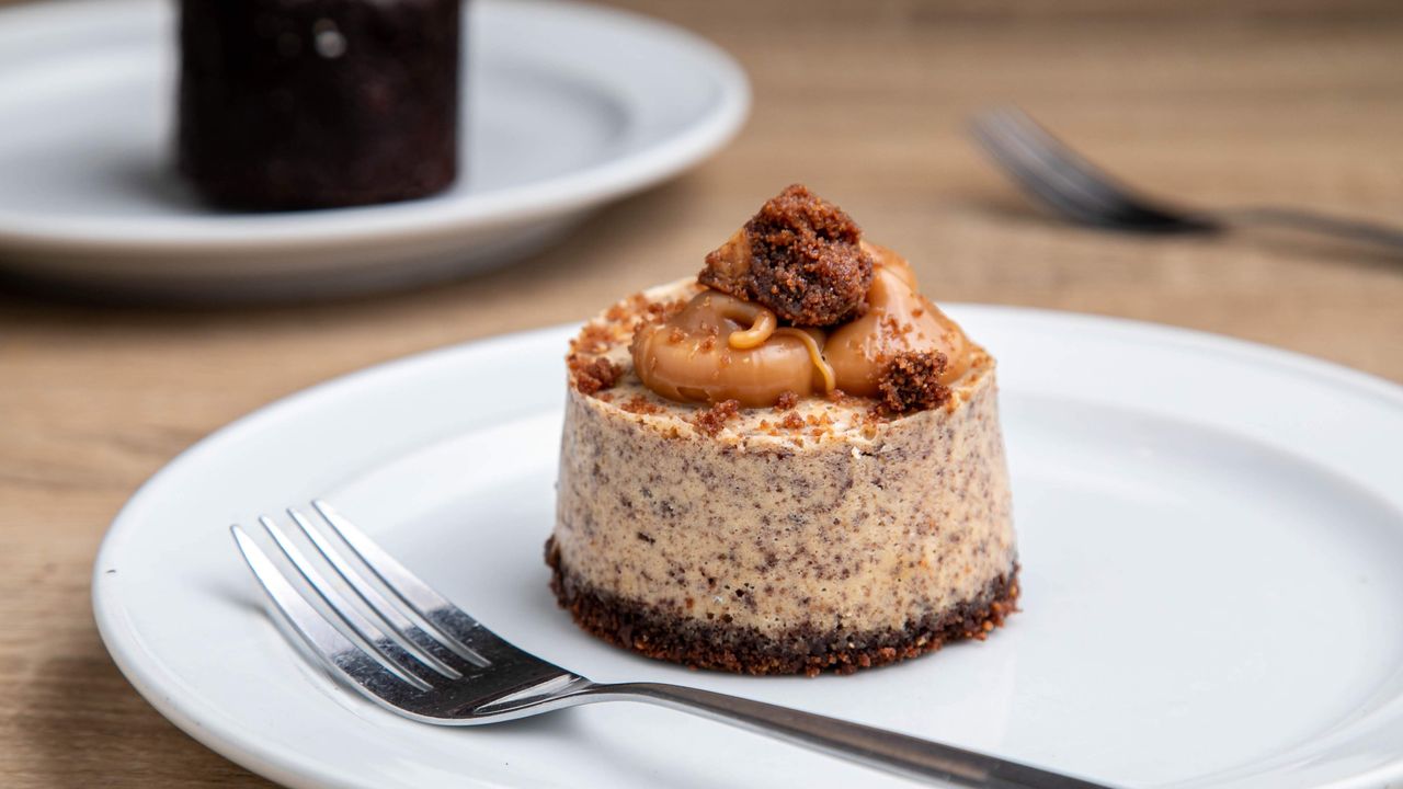 Cookies and Cream Cheesecake