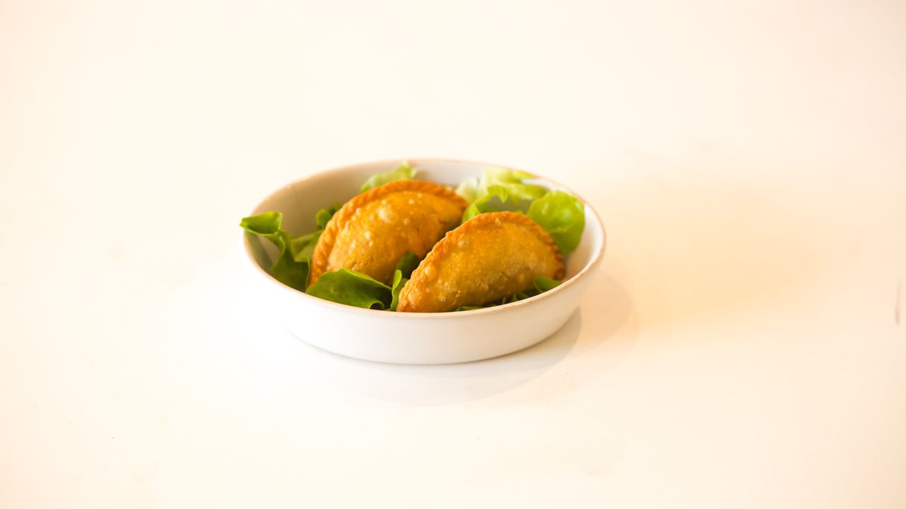 Curry Puff (VG) (Each)